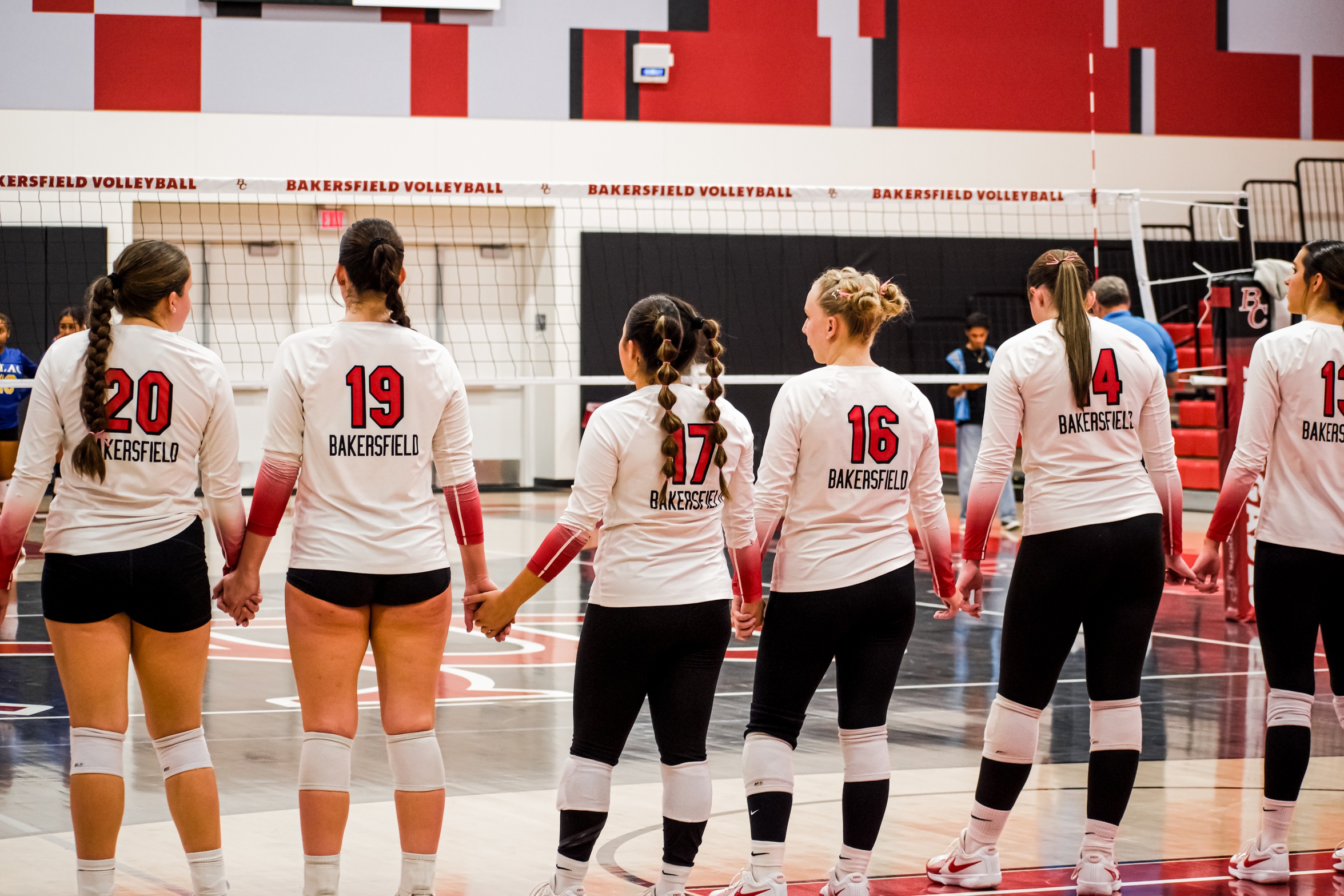 Renegades Battle in Five-Set Thriller Against Antelope Valley